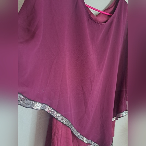 Bloomchic Chiffon Overlay Sequin Eggplant Purple Tunic Top Sz14/16 NEW - Picture 2 of 6